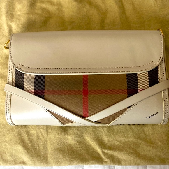 BURBERRY HANDBAG - Picture 3 of 7